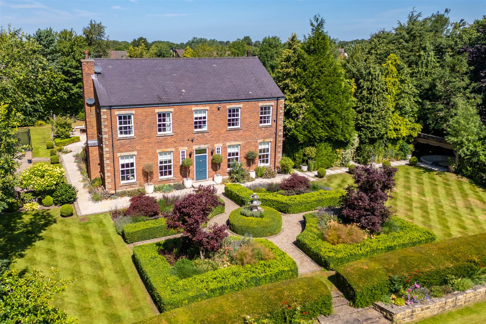 4 bed property in Whitegate Fold, Chorley